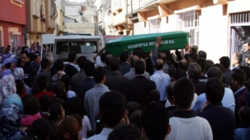 8 aylık hamile kadın intihar etti