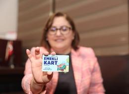 Emekli kart uygulaması o ilde başladı! İndirimlerden yararlanacaklar