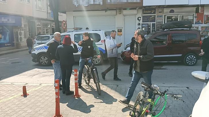 Kuyumcu dükkanının camından bakınca gözlerine inanamadılar! Emanet ettikleri altın ve dövizleri buhar oldu G4