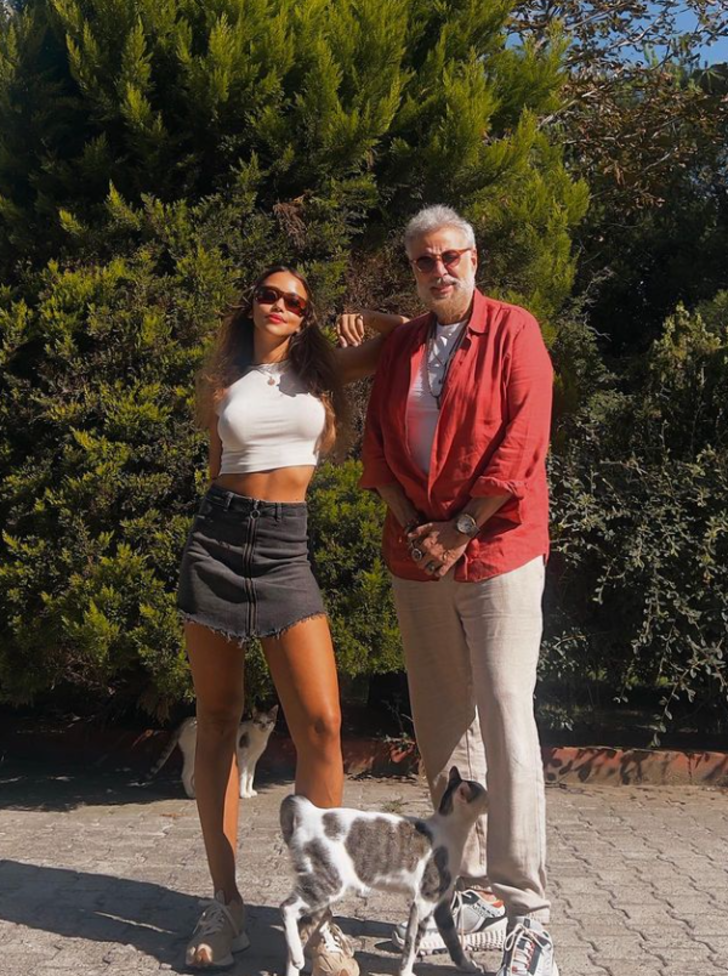 Hamdi Alkan'ın kızı Zeynep Alkan'ın son paylaşımı korkuttu! Zayıf hali dikkat çekti: "Hastalığımdan dolayı..." G1