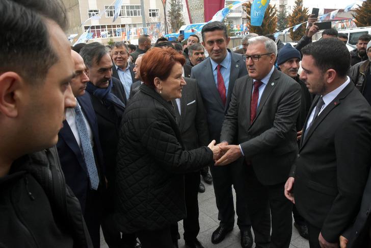 Emeklilere seyyanen zam söylentileri kulislerin 1 numaralı gündemi oldu! Akşener 'arkadaşımdan duydum' dedi rakam vererek açıkladı: Emekliler ayağa kalkar G4
