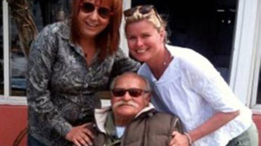 Dünyaca ünlü manken Türk babasını buldu