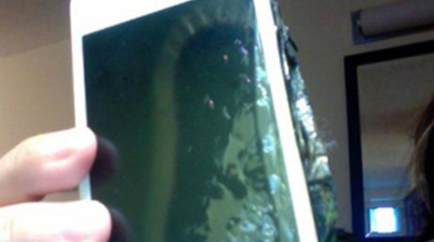 iPhone yangın &ccedil;ıkardı