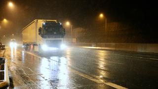 Bolu Dağı'nda kar yağışı etkili oluyor