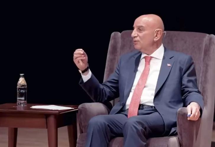 Mal varlığı olay olmuştu! Turgut Altınok'un yanıtını duyunca verdiği tepki herkesi güldürdü... 'Torpil' açıklamasında ise Oğuzhan Uğur araya girdi: Öyle demeyelim de... G3