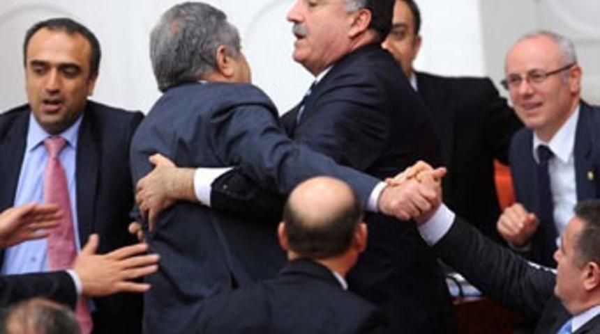 4+4+4 görüşmelerinde '28 Şubat' gerginliği