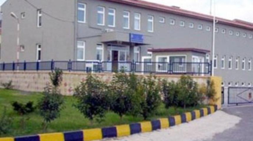 Jandarma b&ouml;l&uuml;k komutanlığında kavga