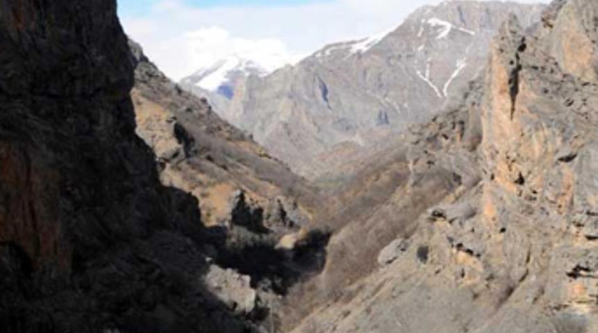 PKK'nın ana sığınağına şafak baskını