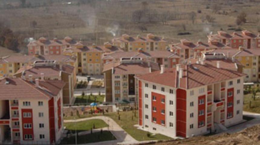 8 g&uuml;nde 306 kez sallandı!