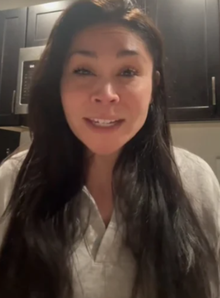 Evlenme teklifi sırasında erkek arkadaşının aldattığını öğrendi! "Daha kötü bir zamanlama görmemiştim" G1