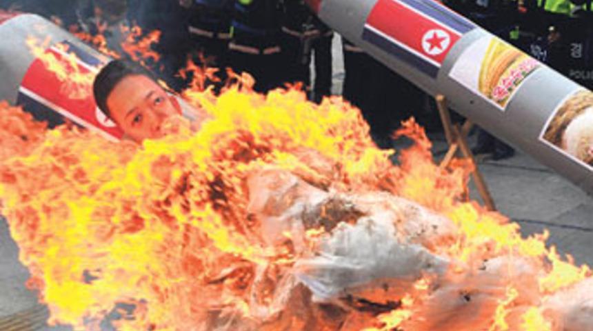 Uzaya uydu yerleştrime h&uuml;sranla sonu&ccedil;landı