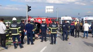 SON DAKİKA | Tekirdağ'da ortalık savaş alanına döndü, fotoğraflar kahretti! Katliam gibi kaza: 5 ölü, 10 yaralı