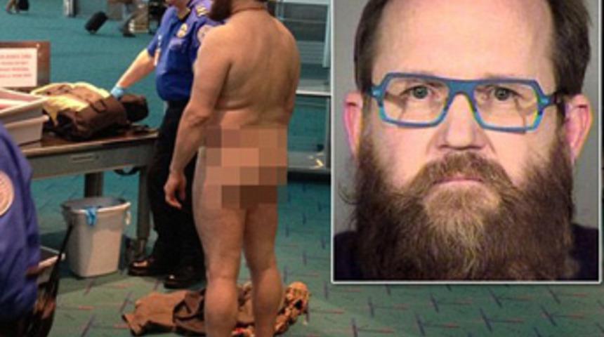 G&uuml;venlik kontrol&uuml;n&uuml; b&ouml;yle protesto etti!