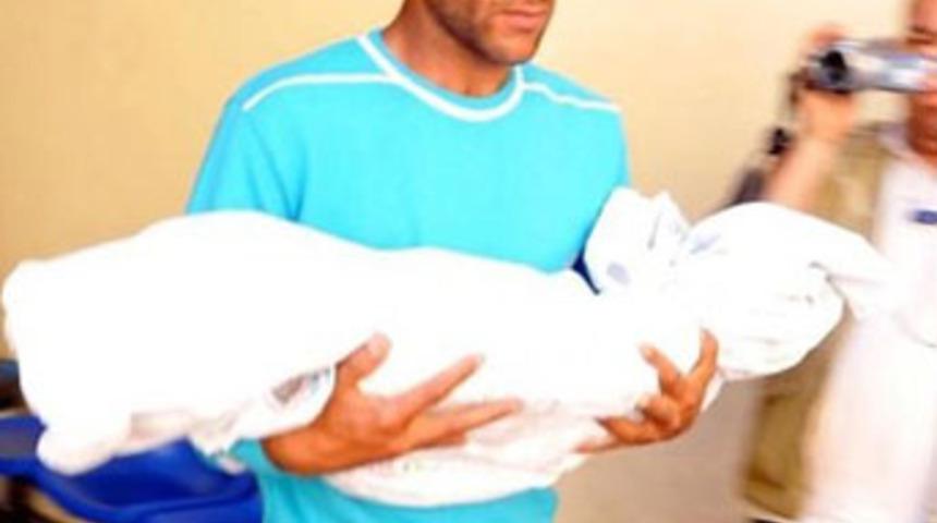 Semanur'un bir tabutu bile olmadı