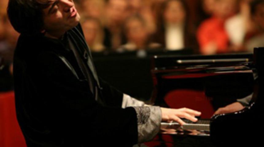 Fazıl Say'a 10 ay hapis cezası