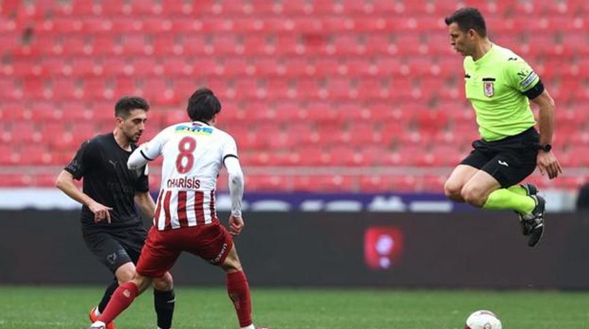 TFF Hakem Akademisi, Hakem Analiz Uygulaması’nı başlattı! Artık futbolcu gibi maçlara çalışacaklar...
