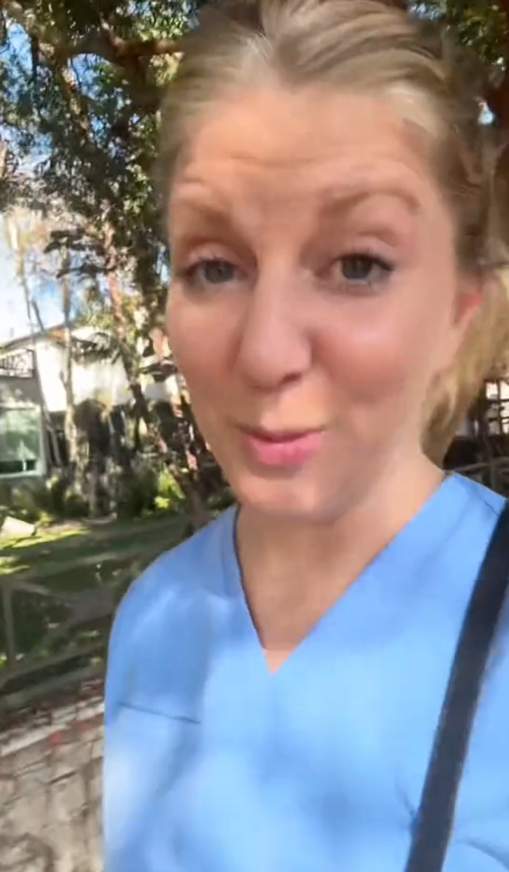 "Neredeyse herkesin ölmeden önce gördüğü tek şey" diyerek paylaştı! Yaşlı bakımevi hemşiresinin paylaşımı sosyal medyada çok konuşuldu G5