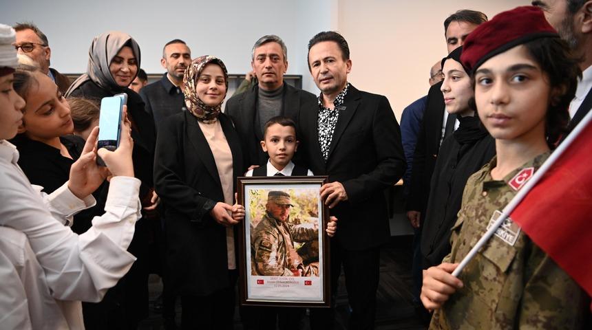 Tuzla’da Şehit Ahmet Köroğlu adına yeni kütüphane açıldı