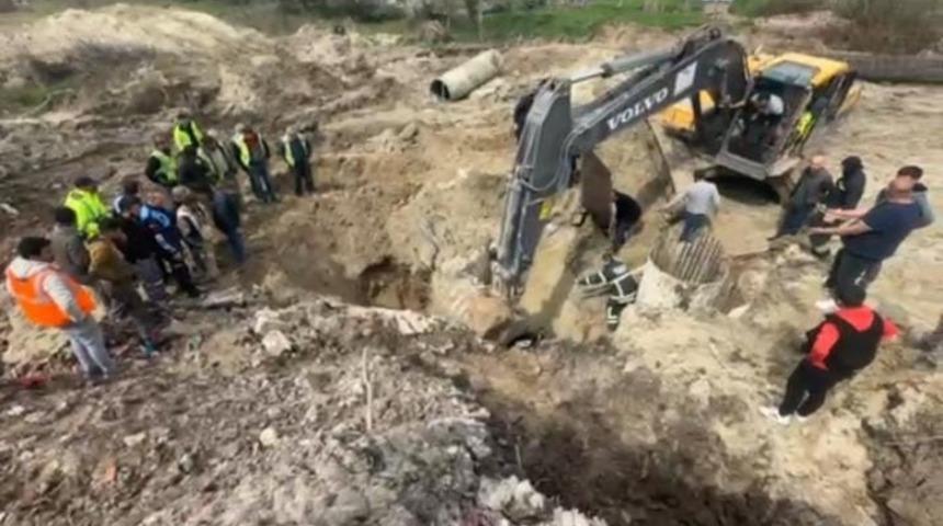 SON DAKİKA! Tekirdağ'da hızlı tren çalışması sırasında göçük: 2 işçi hayatını kaybetti