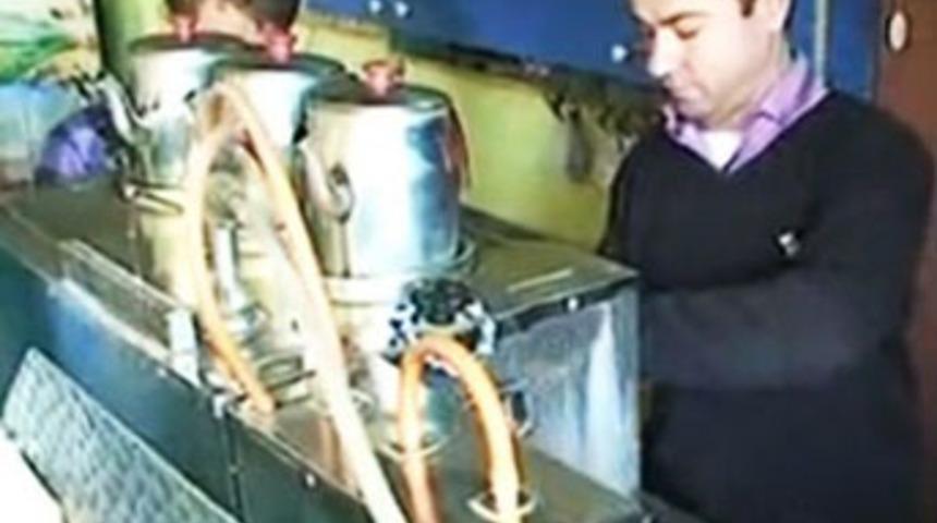 8 yıl para vermeden &ccedil;ay i&ccedil;ince hapsi boyladı