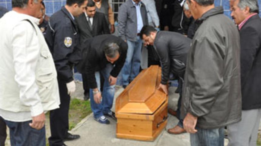 "Bodrumda intihar ediyorum, yalnız gelme"