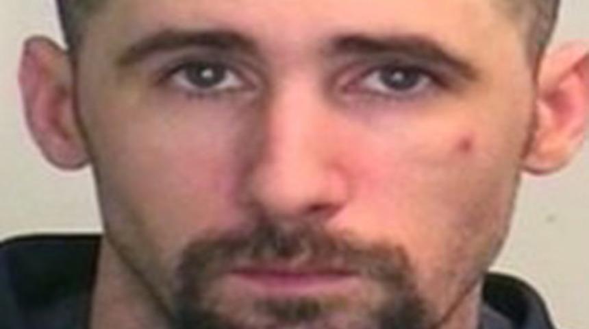 Justin Bieber'in adını kullanarak taciz etmiş