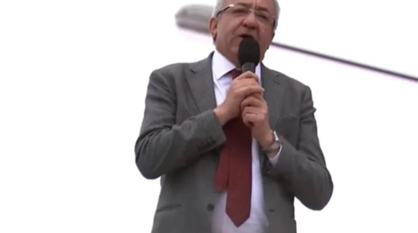CHP'li vekil Engin Altay'dan ilginç çıkış! "Benim çırağımdı" diyerek Özgür Özel'i kürsüye çağırdı