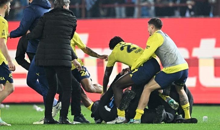 Trabzonspor-Fenerbahçe maçında her şeyi başlatan 'maskeli taraftarın' ifadesi ortaya çıktı! "Maç öncesi tanımadığım kişiler..." G3