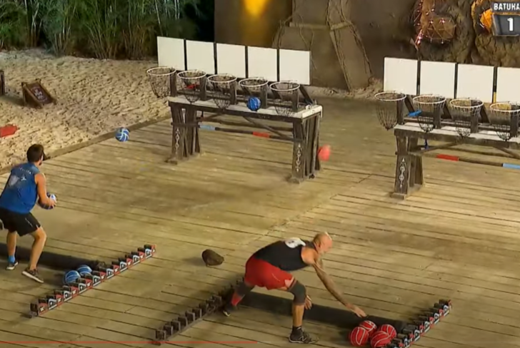 Survivor All Star'da iddialı yarışmacı adaya veda etti! Gözyaşları sel oldu G1