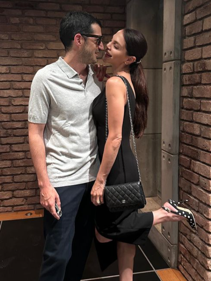 Hepsi grubunun esmer güzeli Cemre Kemer ikinci kez anne olmaya hazırlanıyor! Karnı burnunda pozlar G2