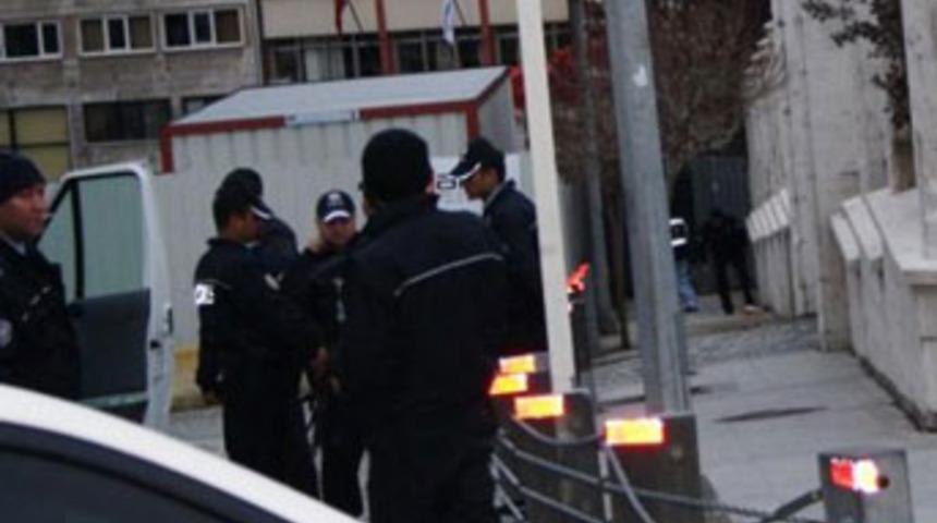 İstanbul Valiliği'nde bomba paniği!