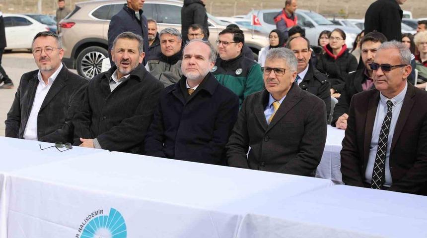 Niğde’de Bal Ormanı Kurulumunun 2. Etabı Gerçekleştirildi