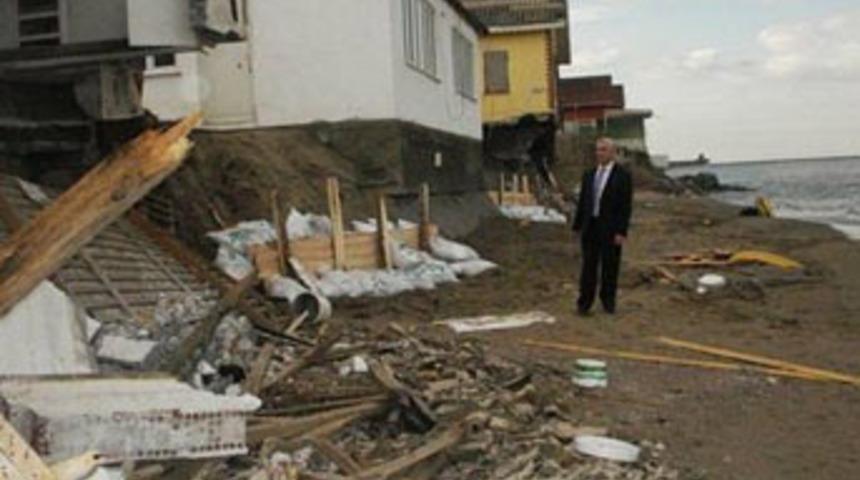 M&uuml;hendis işi Tsunami!