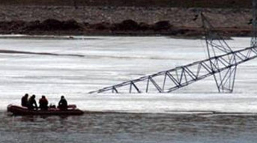 Kapaklar açıldı 2 işçinin cesedine ulaşıldı