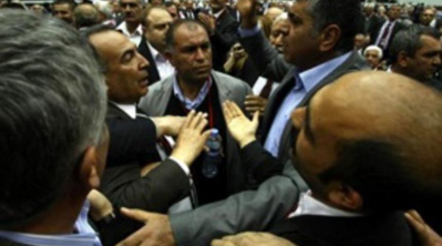 CHP Ankara İl Kongresinde liste gerginliği!