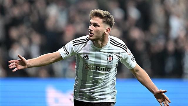 Beşiktaş'tan Semih Kılıçsoy kararı verildi! Aston Villa 25 milyon Euro teklif yapmıştı... 640xauto