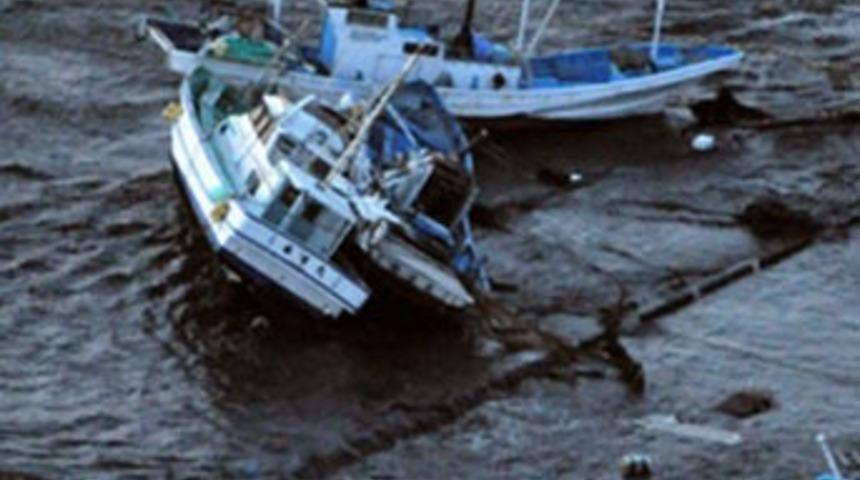Tsunaminin yuttuğu tekne Kanada'dan &ccedil;ıktı