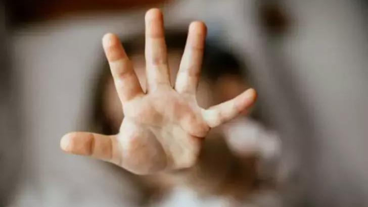 Cinsel istismarcı sucunun gizli odadaki notları ortaya çıktı! 'Sözümü dinlemezsen çok acı veririm' G4