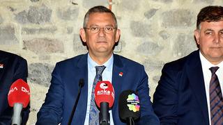 CHP Genel Başkanı Özgür Özel 'kolay kolay söz vermem' diyerek açıkladı: Romanları milletvekili olarak görevlendireceğiz