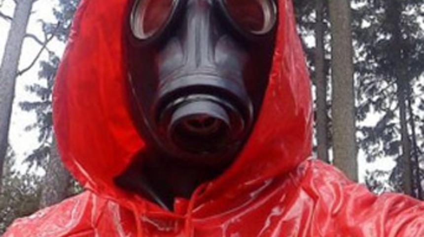 Ceset koklamak i&ccedil;in kuyruğa giriyorlar!