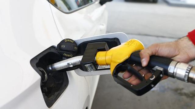 Akaryakıtta tabela bir kez daha değişti! Motorine indirim (23 Mart Cuma güncel mazot-benzin fiyatı)