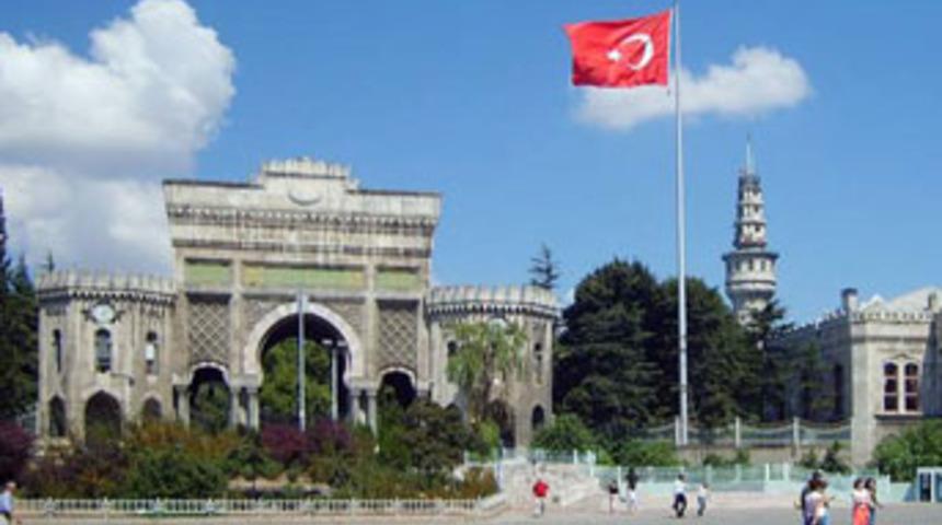 İstanbul &Uuml;niversitesi'nde patlama