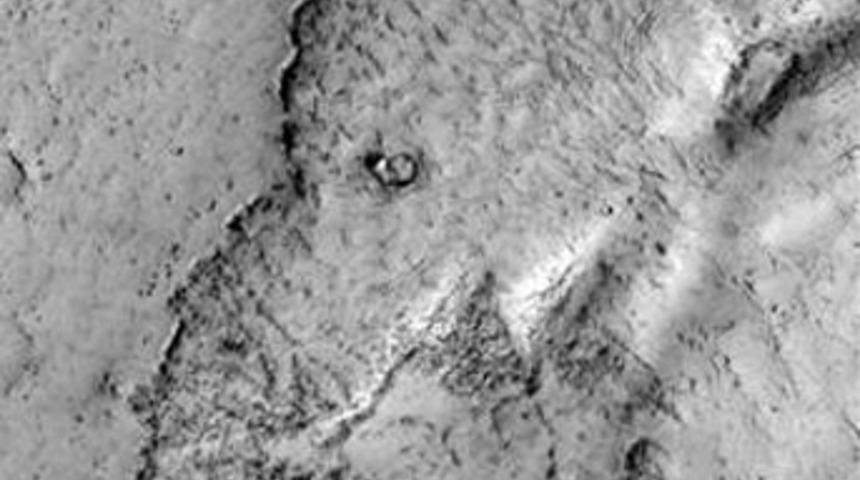 Mars yüzeyinde 'fil' bulundu!