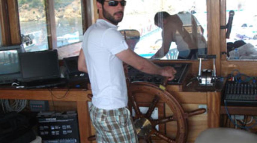 Vatandaşları dolandırıp b&ouml;yle yediler