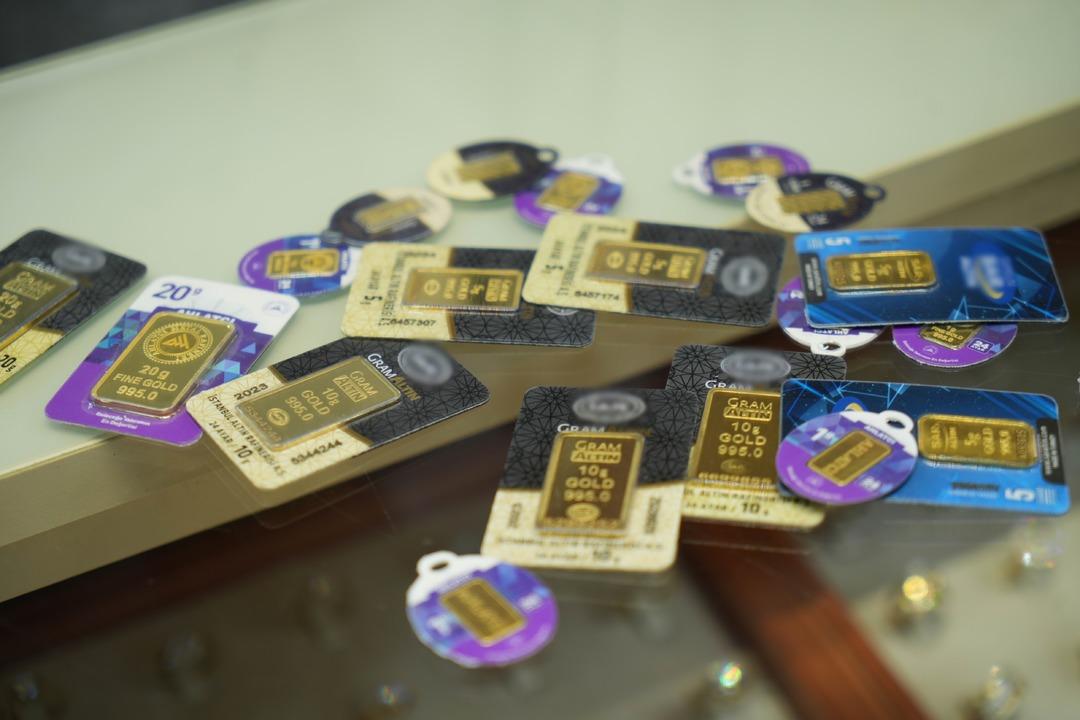 Altında makas a&ccedil;ıldı, se&ccedil;im &ouml;ncesi talep patlaması: &Ouml;nce vatandaş bulamıyordu, şimdi de kuyumcular! 'Alan satmıyor, piyasada &ccedil;ok az var'