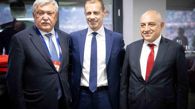 Mehmet Büyükekşi, Macaristan maçını Orban, Ceferin ve Csany ile birlikte izledi