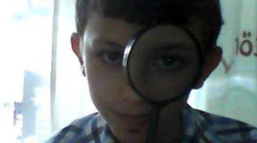 İdam oyunu oynarken kendini astı!