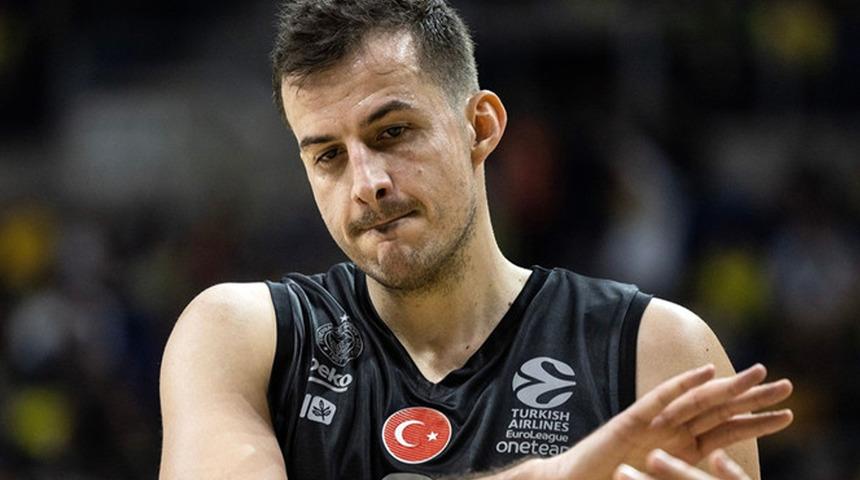 Fenerbahçe Beko'nun eski yıldızı Nemanja Bjelica, basketbolu bıraktı