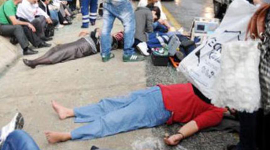 Antalya'da kaza: 16 yaralı