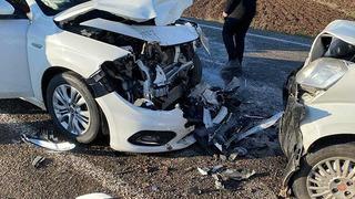 Diyarbakır'da feci kaza! 1 kişi öldü 2 kişi yaralandı